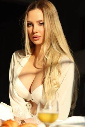 Escort girls Zagreb .